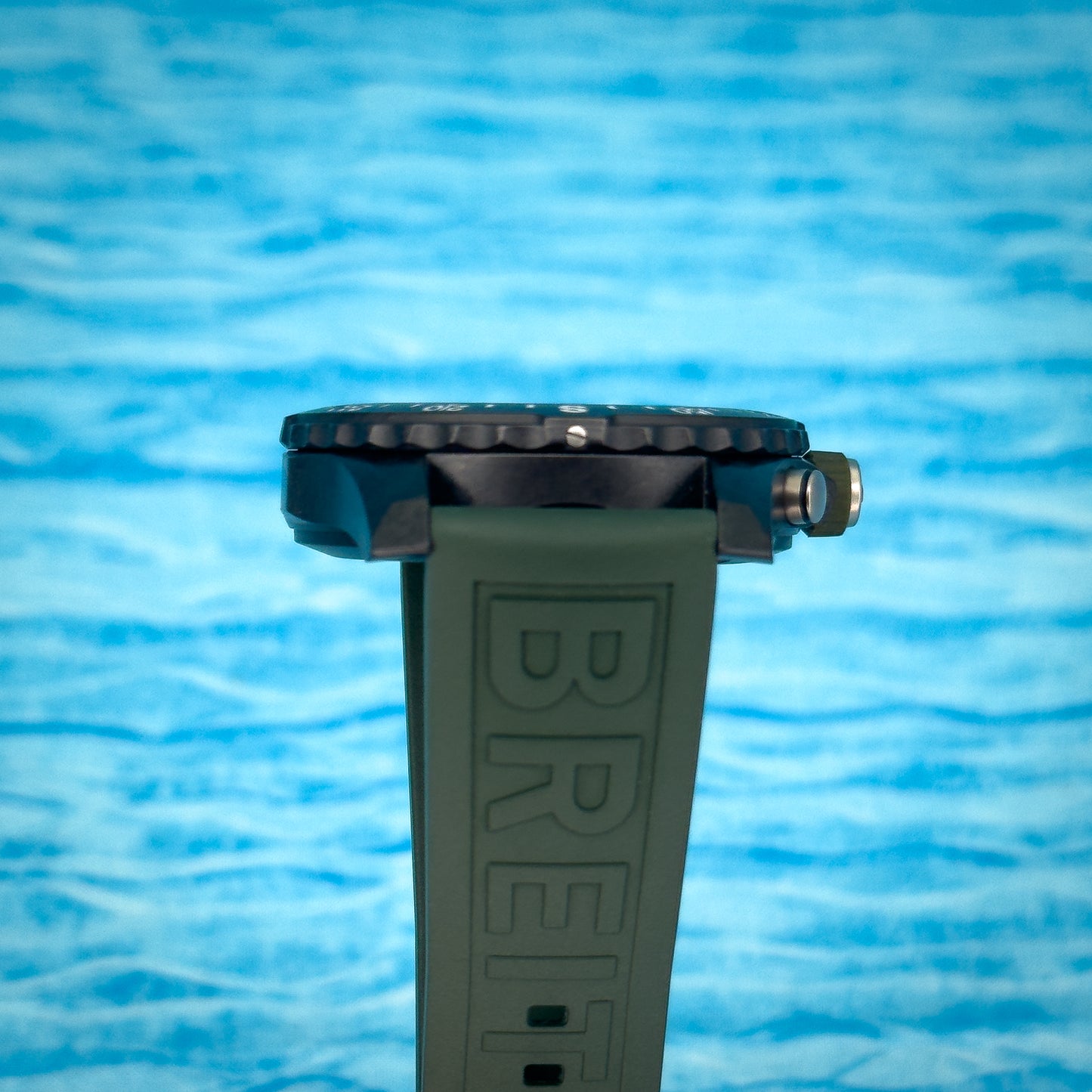 Breitling Endurance Pro Green 44MM