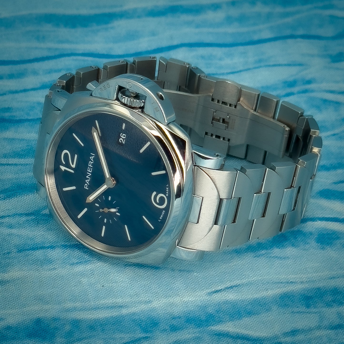 Panerai Luminor Due 42MM
