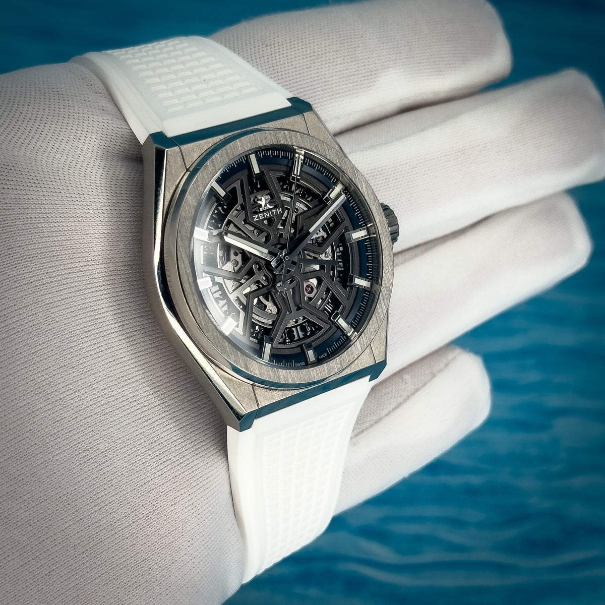 Zenith Defy Classic Titanium 41MM