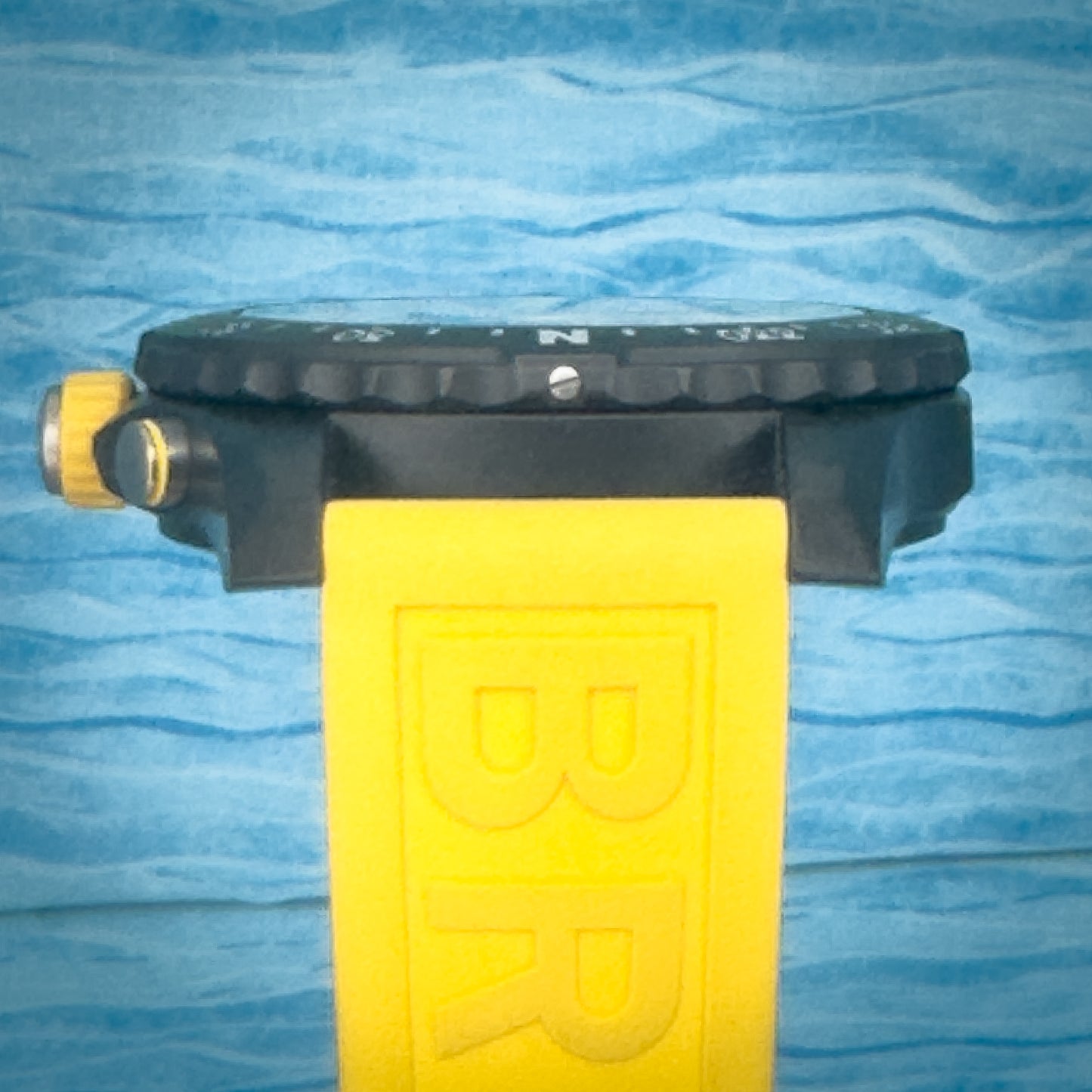 Breitling Endurance Pro Yellow 44MM