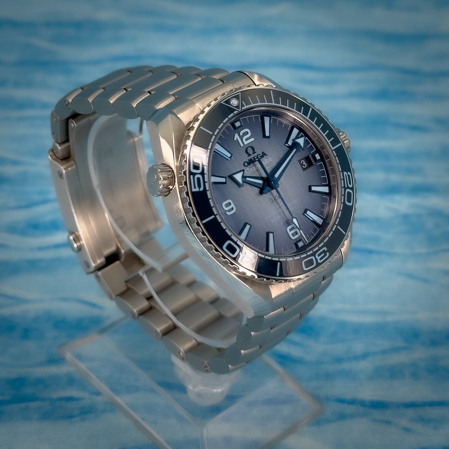 Omega Seamaster Planet Ocean 600M “Summer Blue” 39.5MM