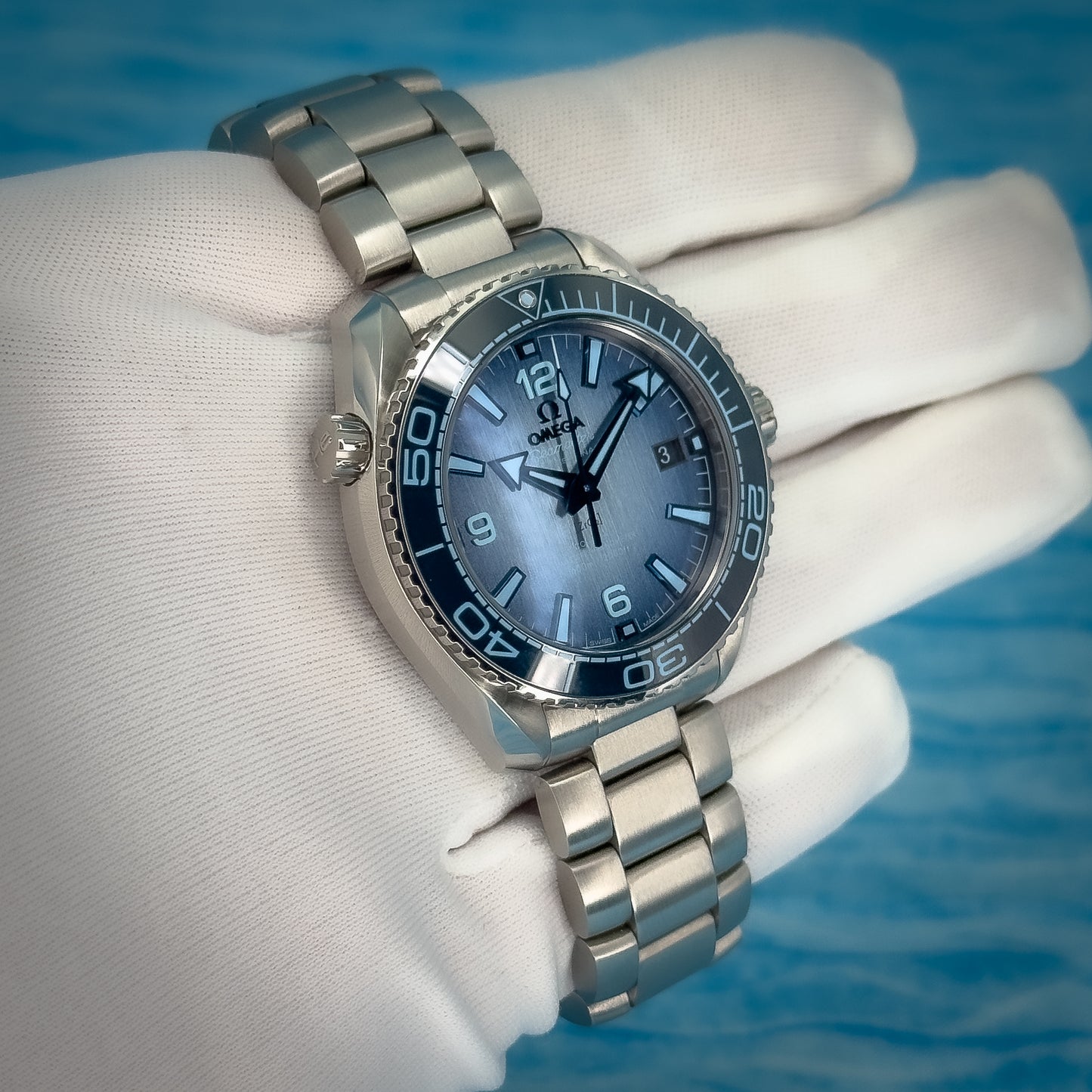 Omega Seamaster Planet Ocean 600M “Summer Blue” 39.5MM