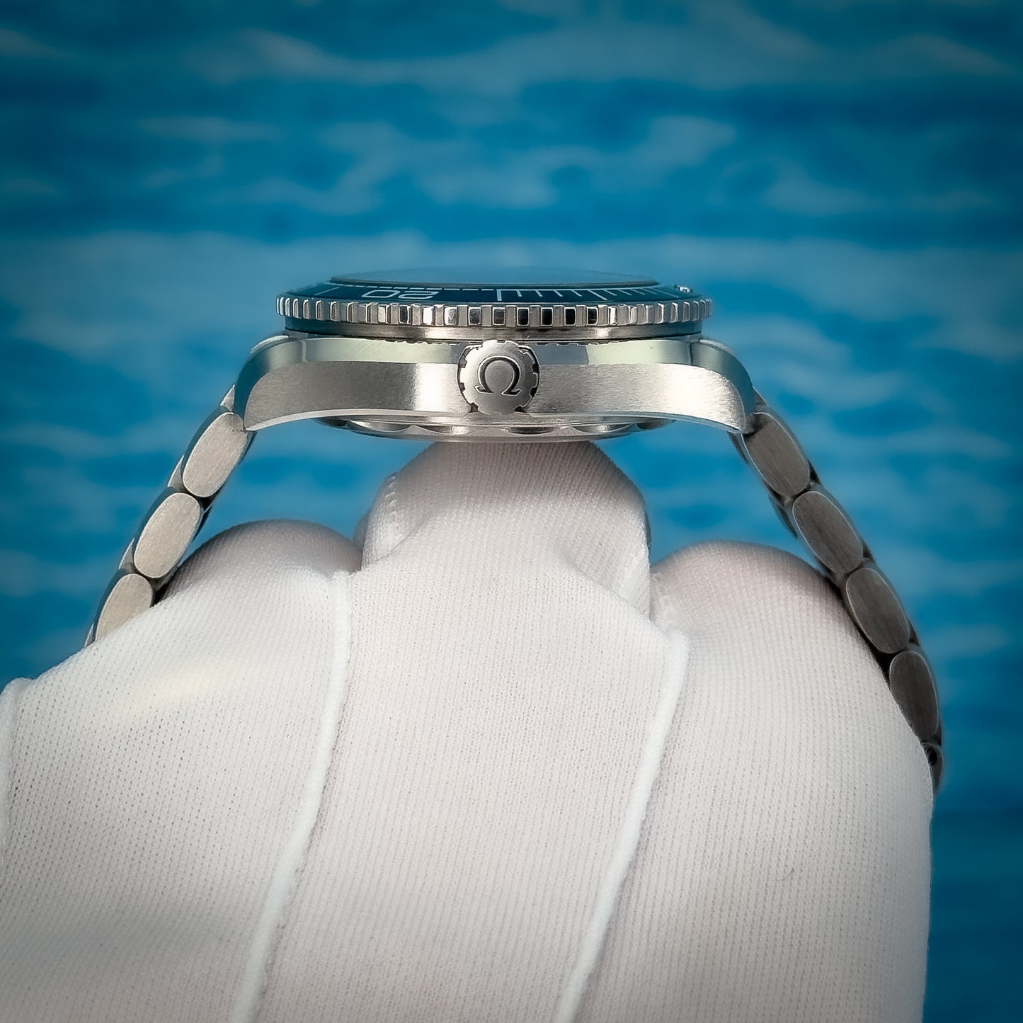 Omega Seamaster Planet Ocean 600M “Summer Blue” 39.5MM