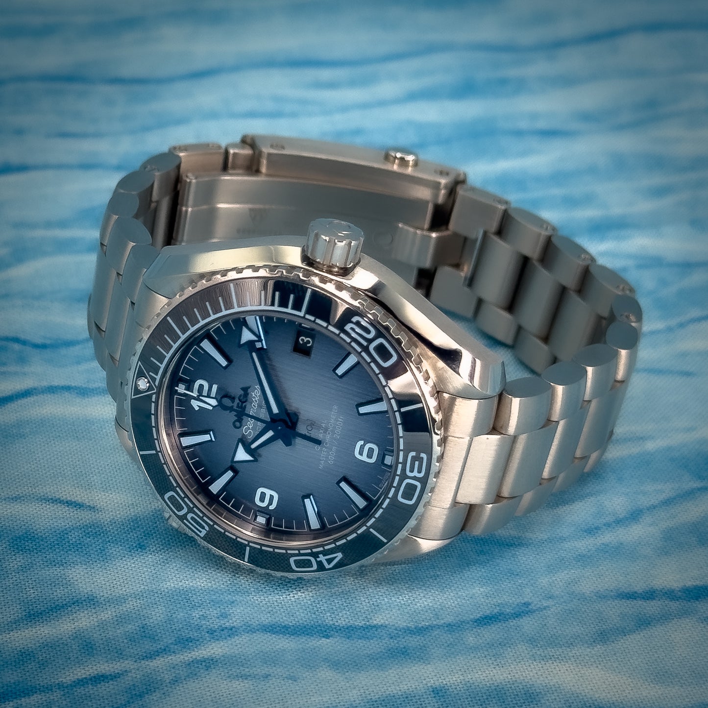 Omega Seamaster Planet Ocean 600M “Summer Blue” 39.5MM