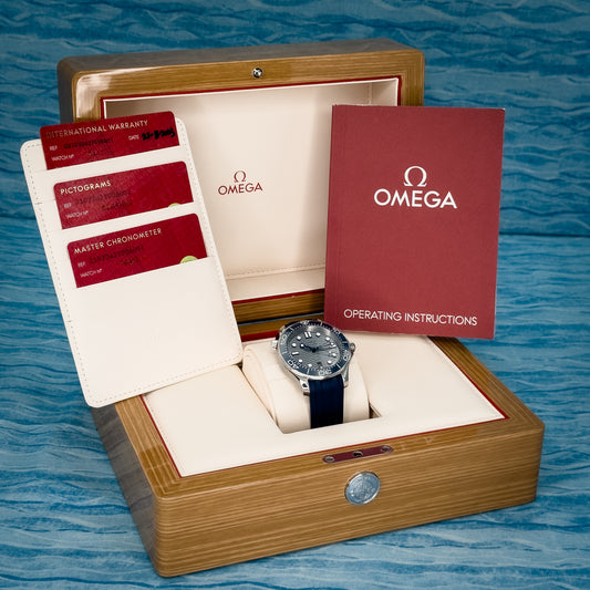 Omega Seamaster Diver 300M Grey Wave Dial 42MM