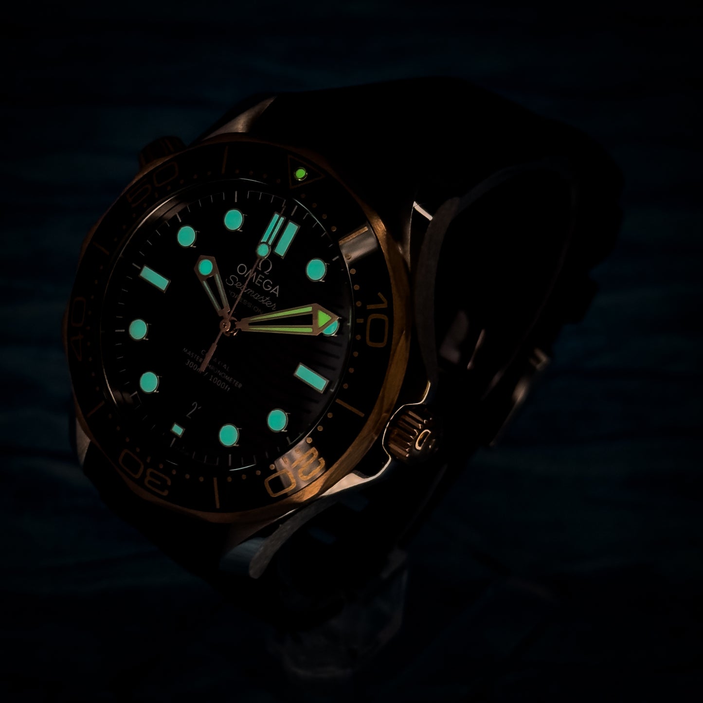 Omega Seamaster Diver 300 Sedna Gold 42MM