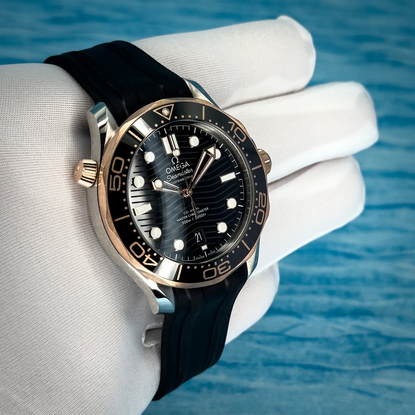 Omega Seamaster Diver 300 Sedna Gold 42MM
