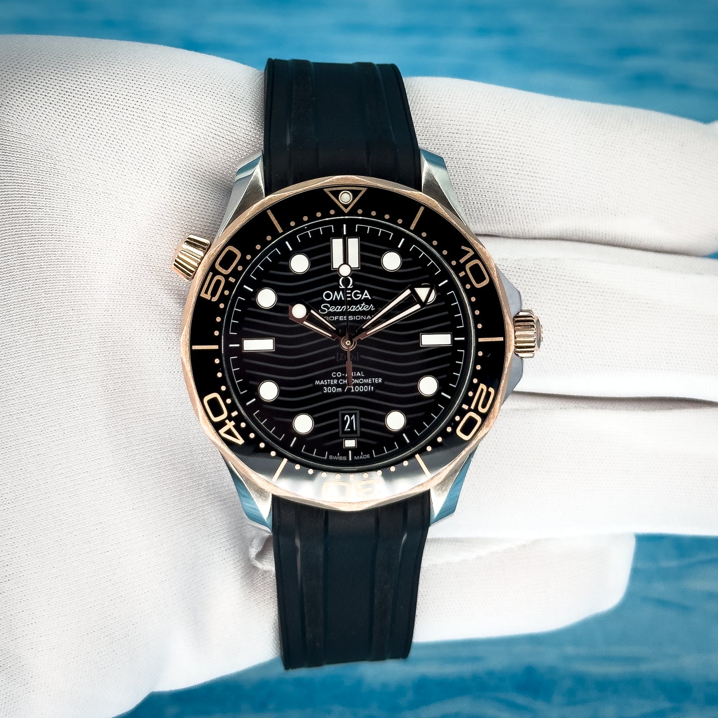 Omega Seamaster Diver 300 Sedna Gold 42MM