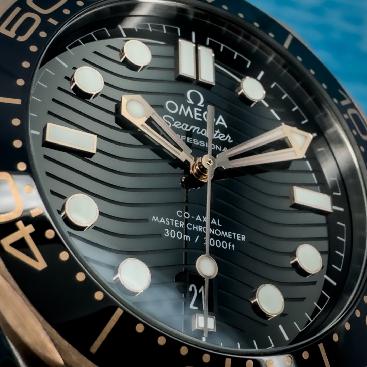 Omega Seamaster Diver 300 Sedna Gold 42MM