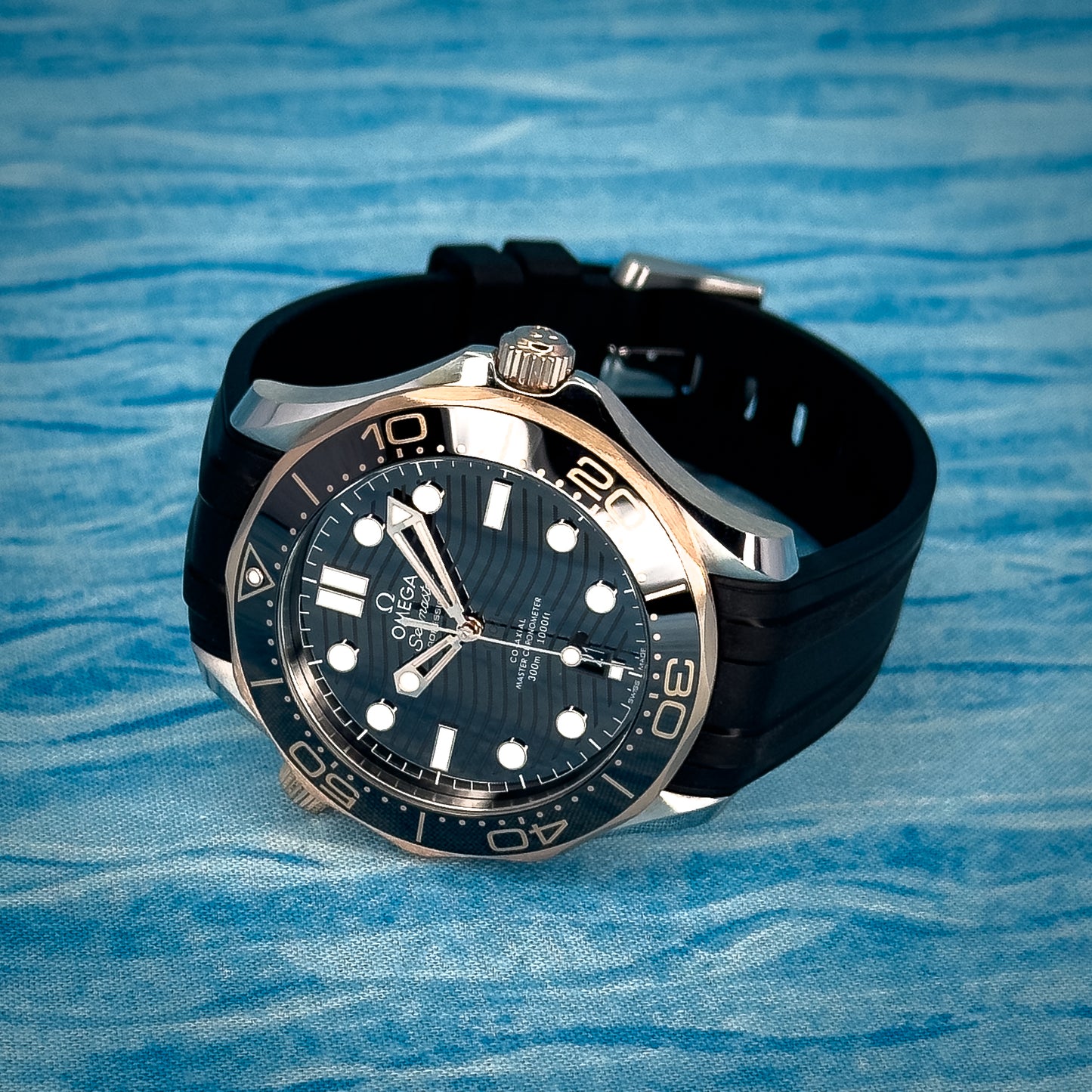 Omega Seamaster Diver 300 Sedna Gold 42MM